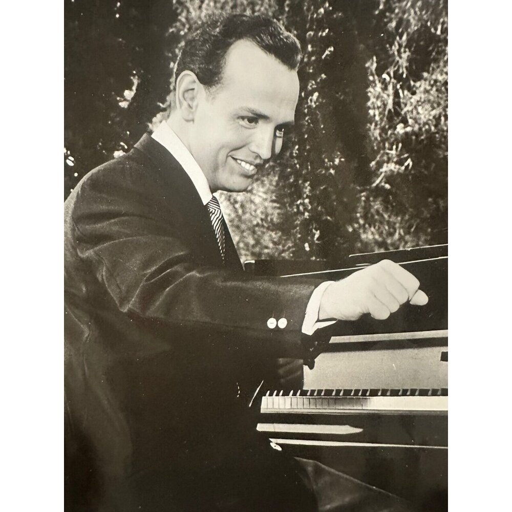 Vintage Roger Williams 1961 Swingin Along Movie Still Head Shot Photo - Picture 7 of 14